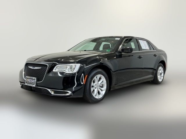 2023 Chrysler 300 Touring