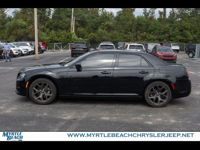 2023 Chrysler 300 Touring