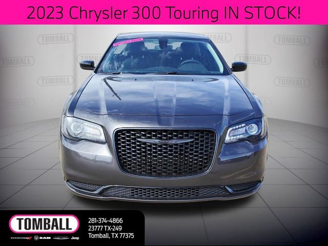 2023 Chrysler 300 Touring