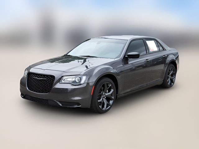 2023 Chrysler 300 Touring