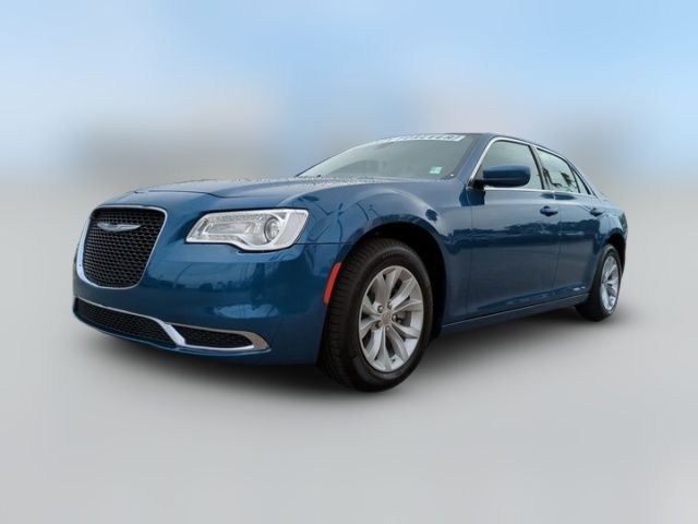 2023 Chrysler 300 Touring