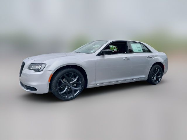 2023 Chrysler 300 Touring