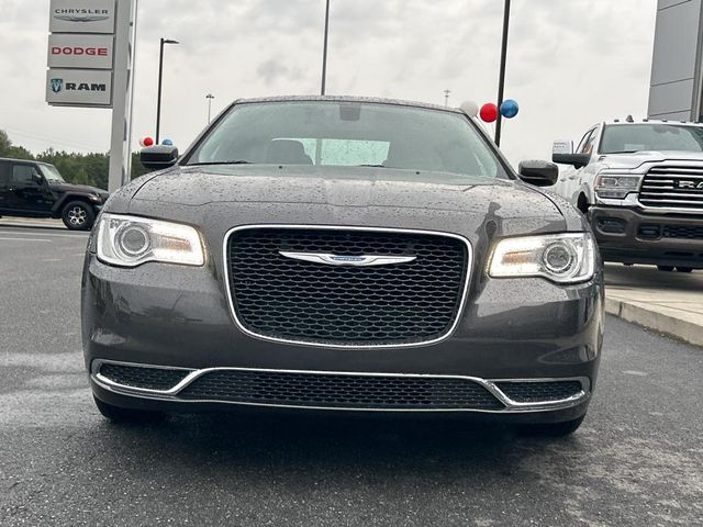 2023 Chrysler 300 Touring