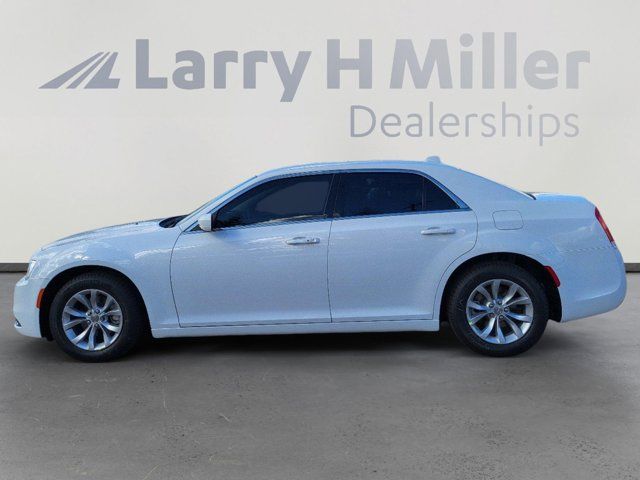 2023 Chrysler 300 Touring