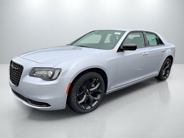 2023 Chrysler 300 Touring