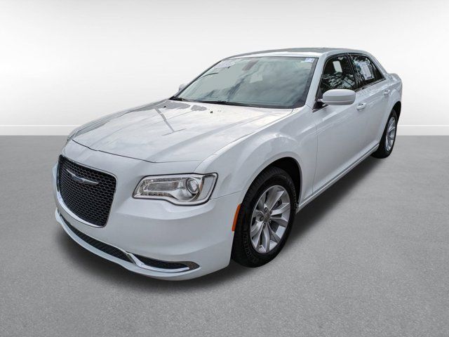 2023 Chrysler 300 Touring