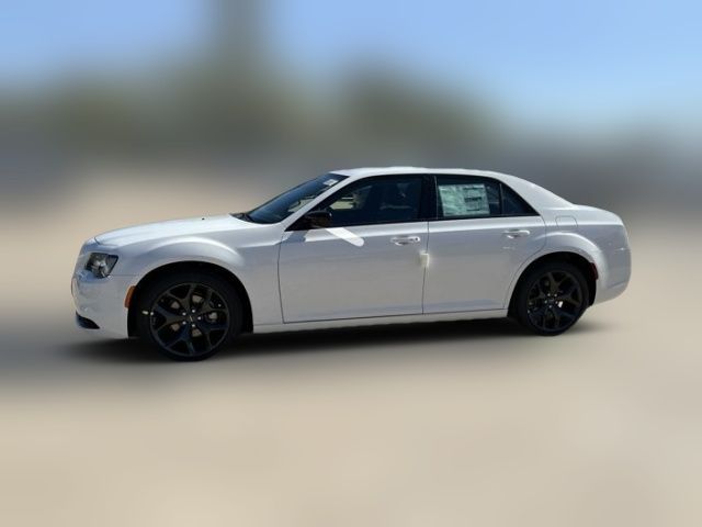 2023 Chrysler 300 Touring