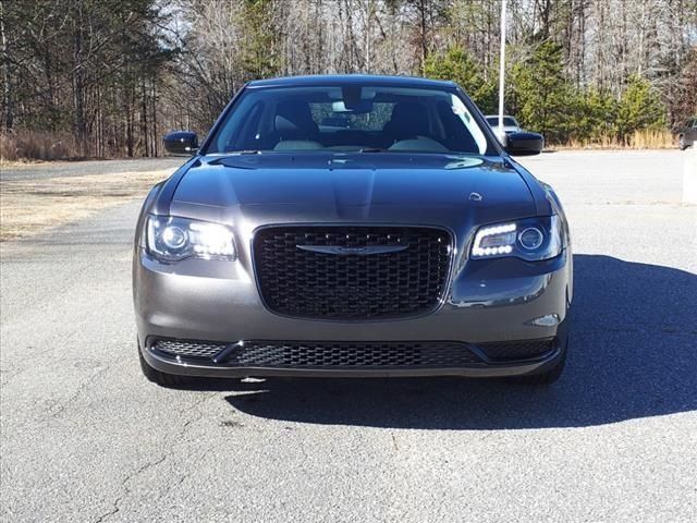 2023 Chrysler 300 Touring