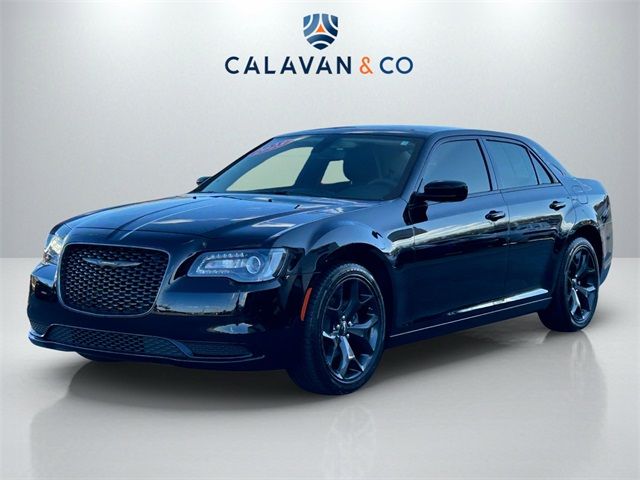 2023 Chrysler 300 Touring