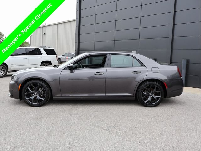 2023 Chrysler 300 Touring