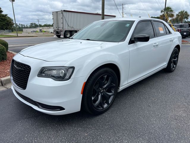 2023 Chrysler 300 Touring