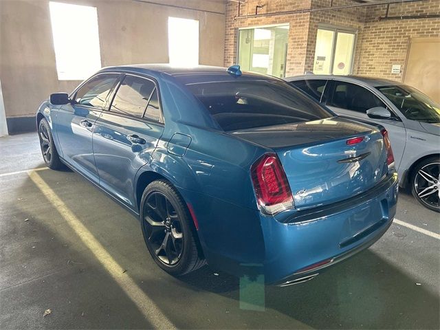 2023 Chrysler 300 Touring