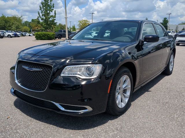 2023 Chrysler 300 Touring