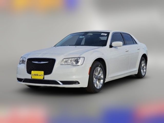 2023 Chrysler 300 Touring