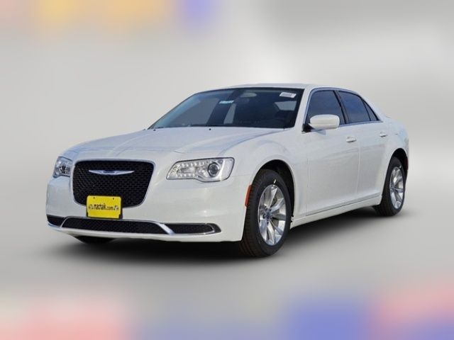 2023 Chrysler 300 Touring