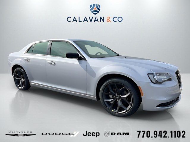 2023 Chrysler 300 Touring