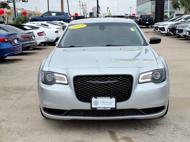 2023 Chrysler 300 Touring