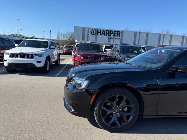 2023 Chrysler 300 Touring