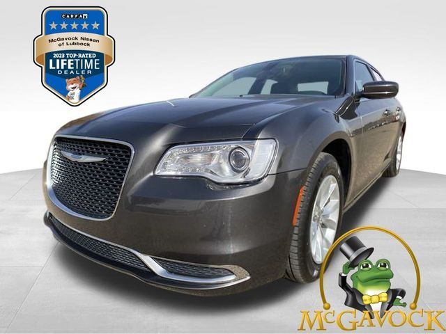 2023 Chrysler 300 Touring