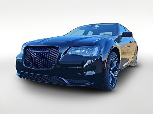 2023 Chrysler 300 Touring