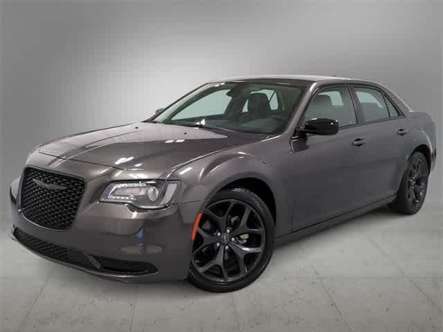 2023 Chrysler 300 Touring