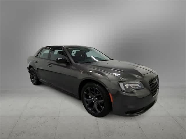 2023 Chrysler 300 Touring