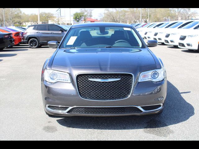 2023 Chrysler 300 Touring