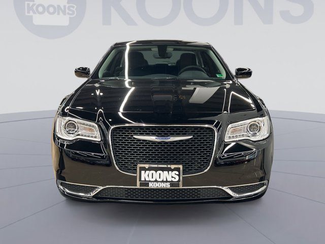 2023 Chrysler 300 Touring