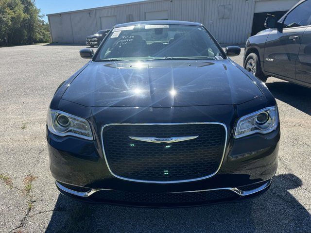 2023 Chrysler 300 Touring