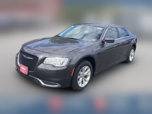 2023 Chrysler 300 Touring