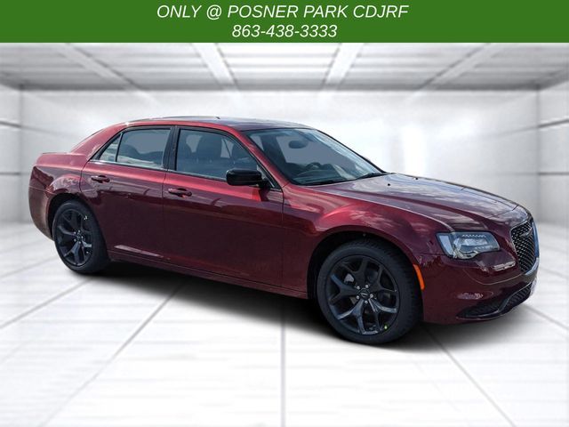 2023 Chrysler 300 Touring