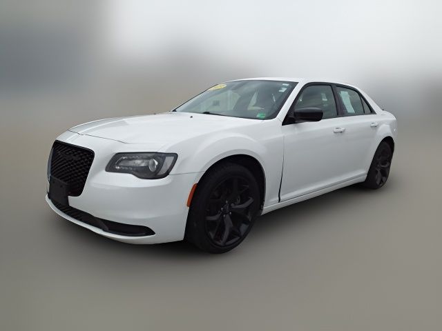 2023 Chrysler 300 Touring