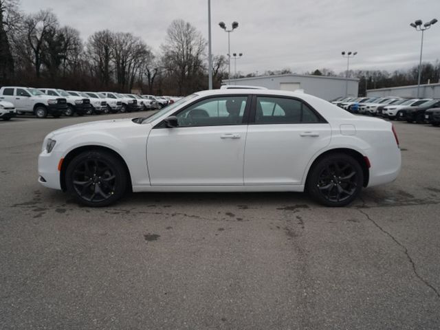 2023 Chrysler 300 Touring