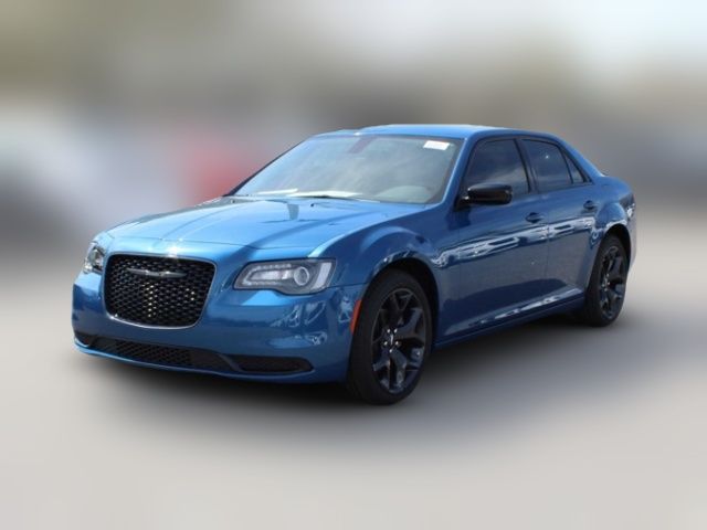 2023 Chrysler 300 Touring