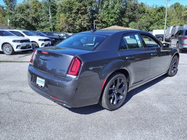 2023 Chrysler 300 Touring