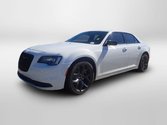 2023 Chrysler 300 Touring