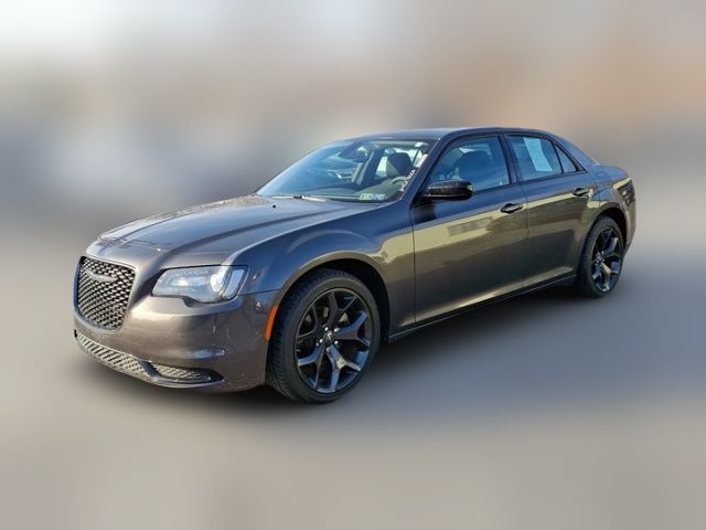 2023 Chrysler 300 Touring