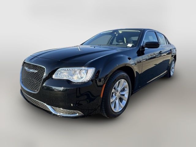 2023 Chrysler 300 Touring