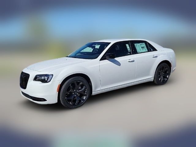 2023 Chrysler 300 Touring