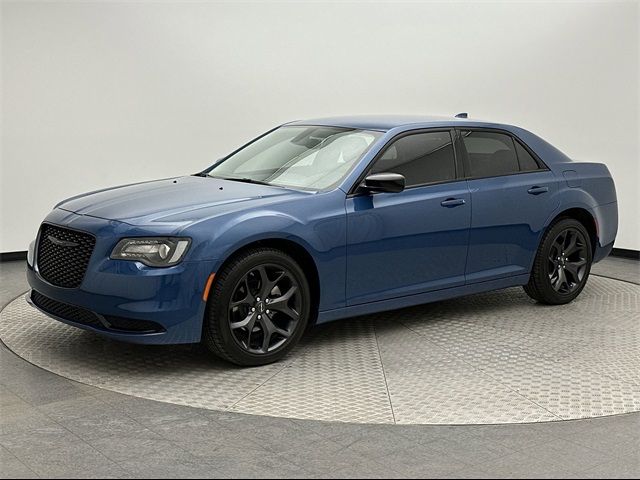 2023 Chrysler 300 Touring