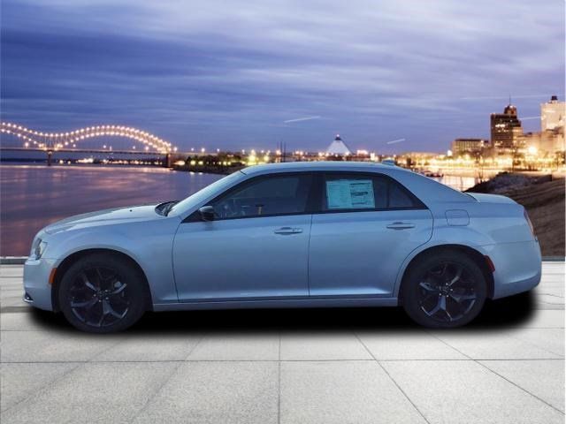 2023 Chrysler 300 Touring