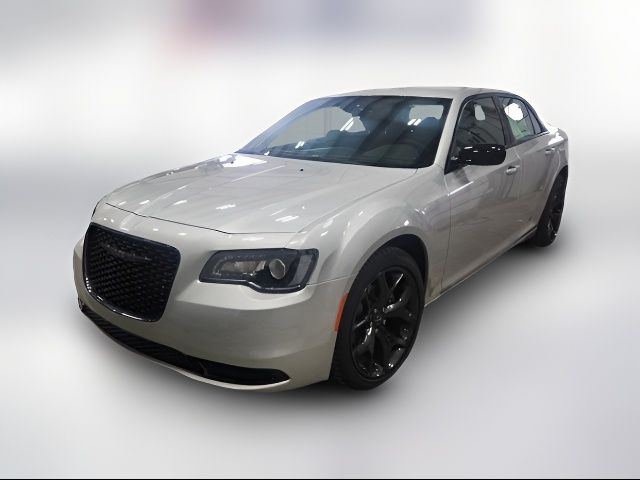 2023 Chrysler 300 Touring