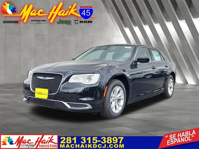 2023 Chrysler 300 Touring