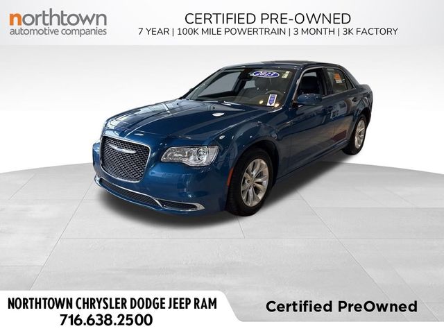 2023 Chrysler 300 Touring