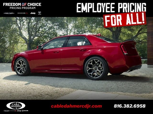 2023 Chrysler 300 Touring