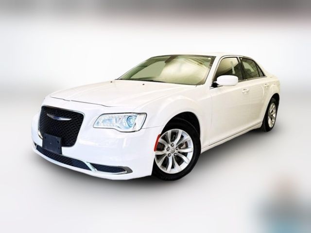 2023 Chrysler 300 Touring