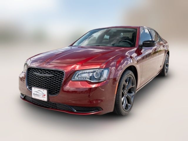 2023 Chrysler 300 Touring