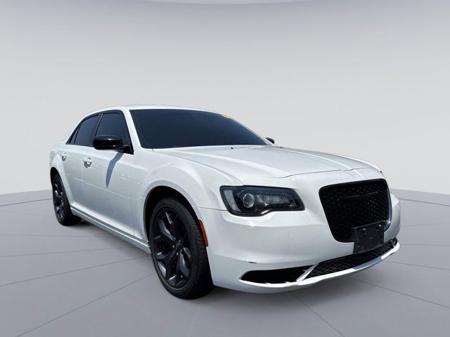 2023 Chrysler 300 Touring