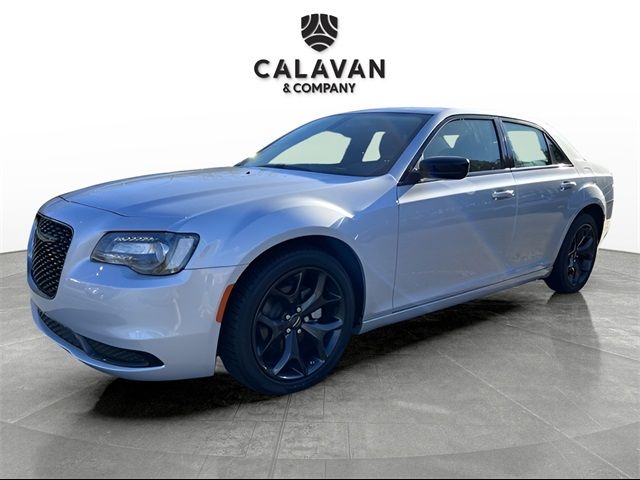 2023 Chrysler 300 Touring