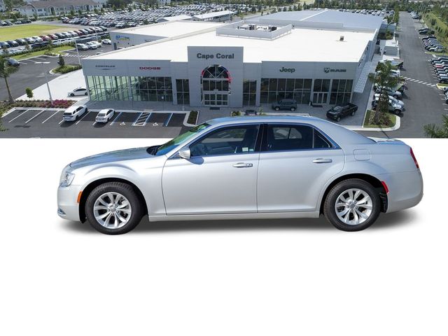 2023 Chrysler 300 Touring